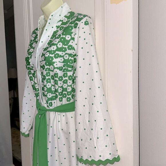 Vintage 60s/70s Howard Wolf Green & White Flower Power Hostess Maxi Dress - Picture 11 of 12